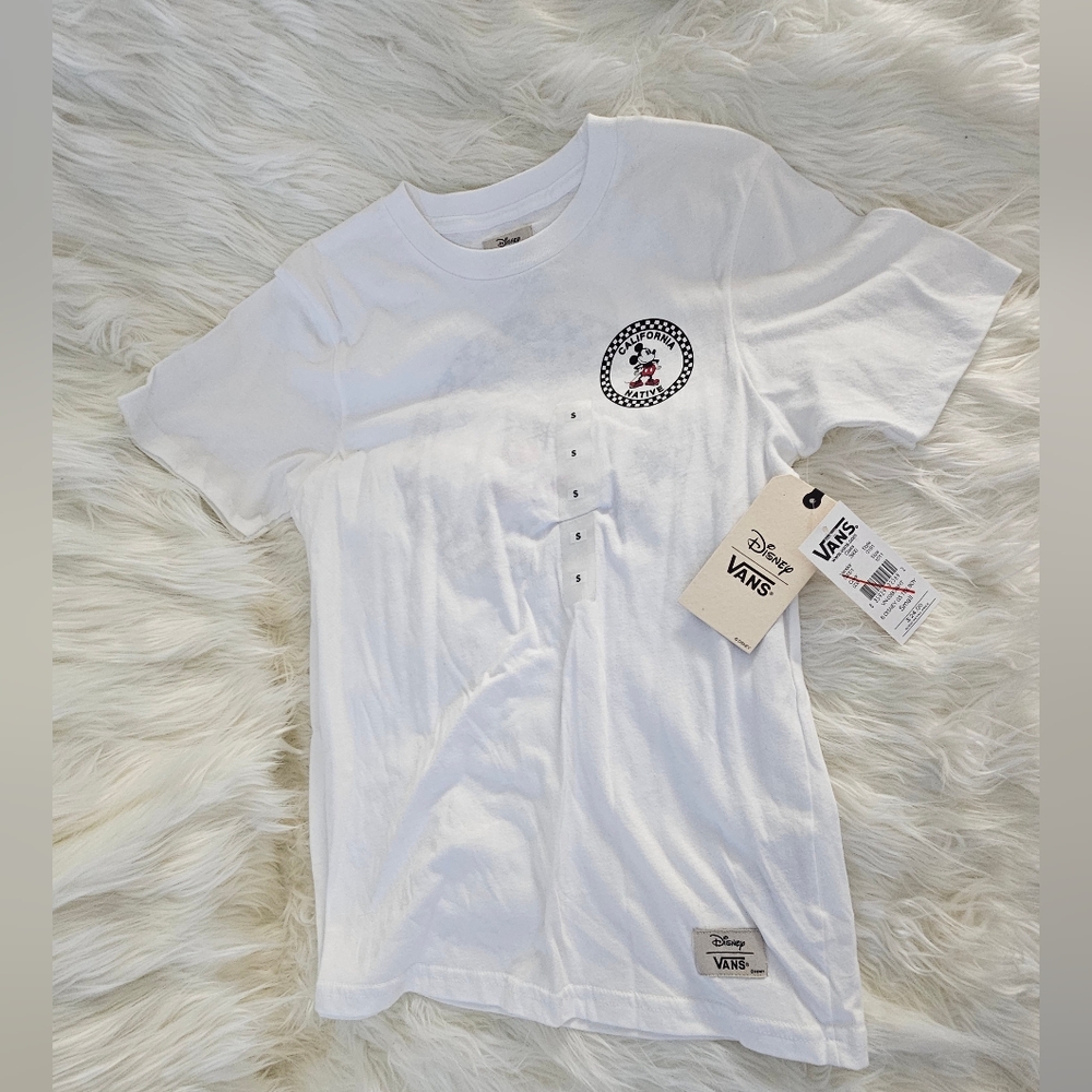 Limited Edition YOUTH Disney VANS 100% Cotton T-shirt  - SIze Small YOUTH
